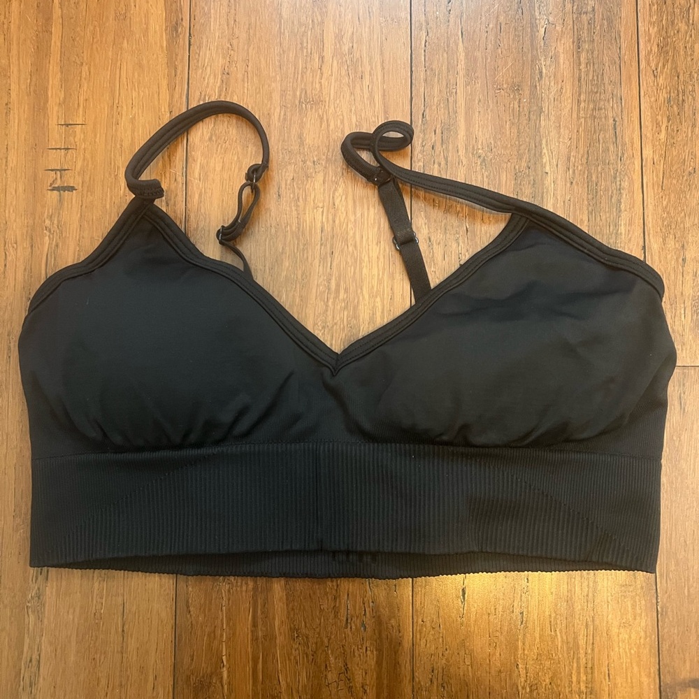 Black Lululemon Sports Bra Size Medium